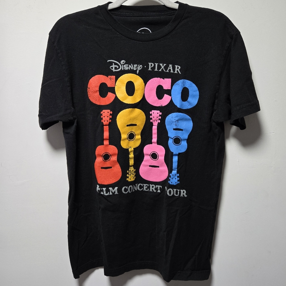 Disney Concerts Coco Film Concert Tour Short Sleeve T-Shirt Size Medium RARE